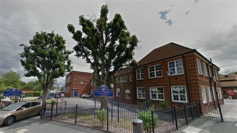 Kingston Teacher Banned For Sex With Student 18 Bbc News
