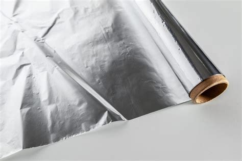 De Quel Coté Utiliser Le Papier Aluminium - 12 manières d'utiliser du papier aluminium que vous ne connaissiez pas