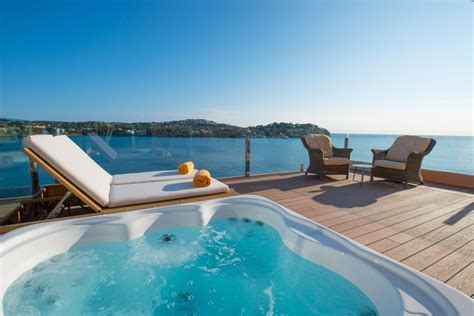 Updated 9 mins ago (162 views). Gorgeous European hotels with their own private hot tubs ...
