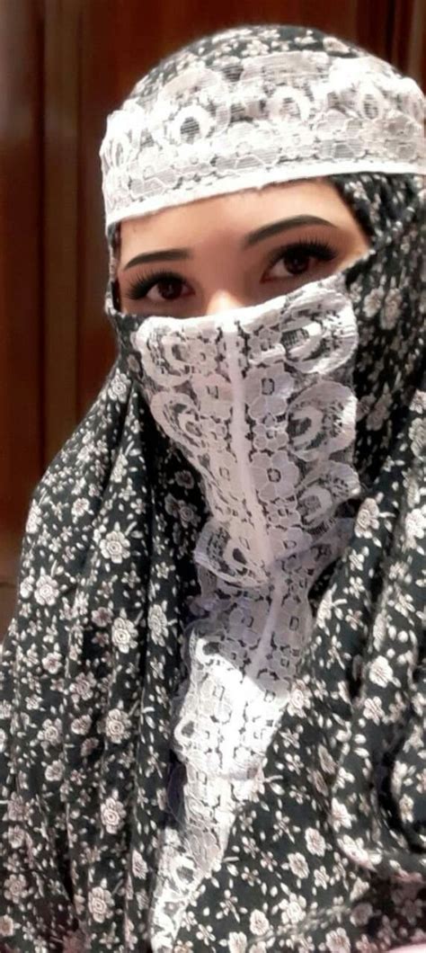 Pin By Zubair Khattak On Muslimat Hijab Fashion Fashion Hijab