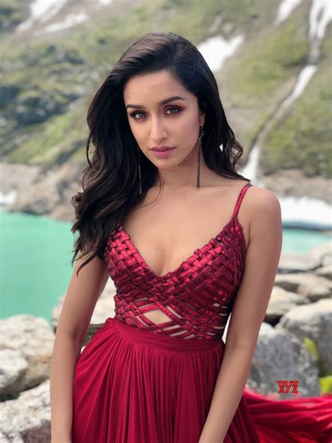 Shraddha Kapoor Sexy Hot Photos Shraddha Kapoor Hd Pictures