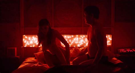 Alexandra Daddario Nude Pics And Topless Sex Scenes