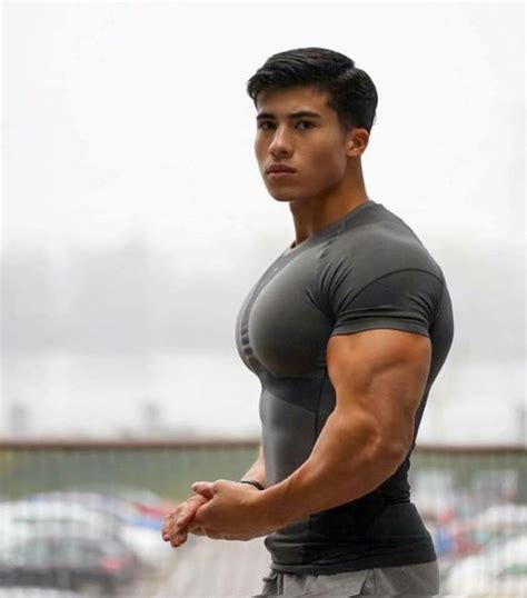 sexy asian muscle asian muscle men gym outfit men male fitness models