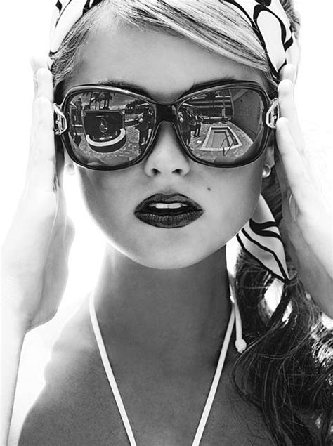 Big Sunglasses Well Defined Lips Insta Glam Glamour And Couture
