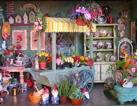 Blukatkraft Dollhouse Miniatures Garden And Flower Shop In 112 Scale