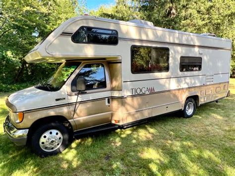 1993 Fleetwood Tioga 26 Ft Class C Motorhome 18000 Rv Rvs For Sale