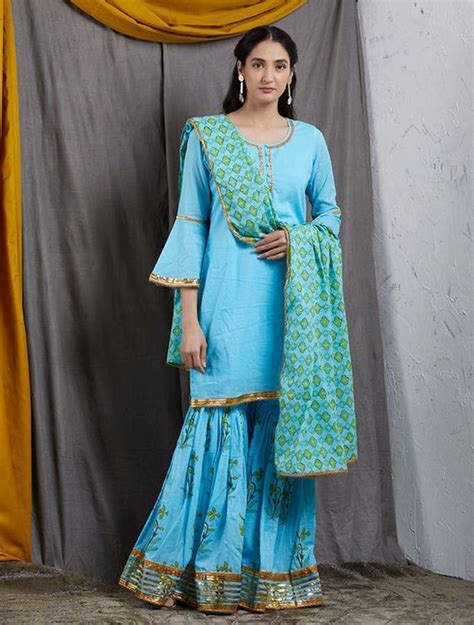 The combination of the soft pink and pastel blue colour is one that catches eye quite easily. sky blue colour combinations indian dress Ferozi Colour ...