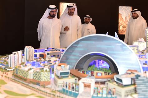 The dubai mall is the largest shopping mall in the world 2020. Dubai to build world's biggest mall with 100 hotels ...