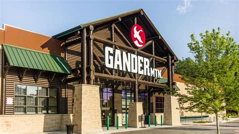 Gander Mountain Files Chapter 11 Bankruptcy To Close 32 Locations