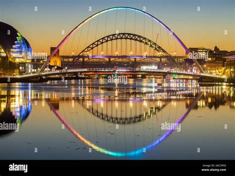 View Over The River Tyne At Sunset From Newcastle Quayside Newcastle