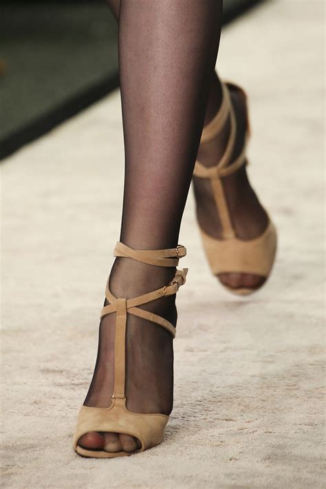 Givenchy Teaches Us How Sandals And Stockings Classiq