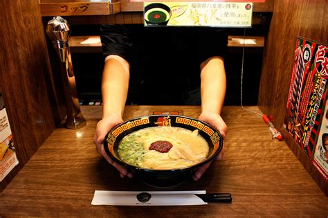 Eating Ramen By Yourself Is An Antidote To Everything The New Yorker