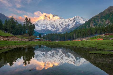 10 Most Beautiful Places In Pakistan