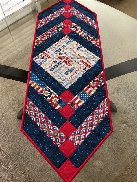 Patriotic Table Runner/July 4th Table Runner/Quilted Table Runner