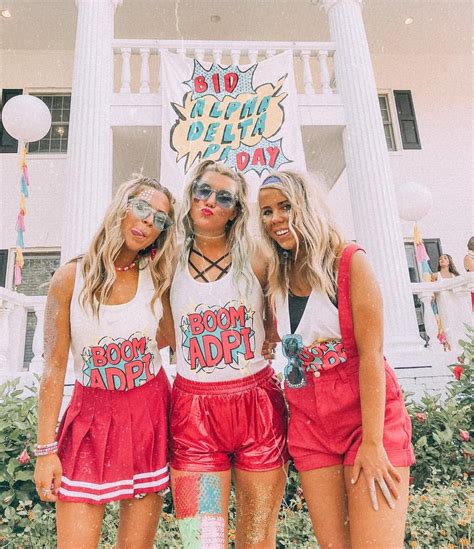These sorority sisters know how to party with the best of them. Pin by shelby on s o r o r i t y ♛ | Sorority bid day ...