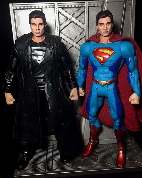 Smallville Season 11 Superman Version 3 Superman Custom Action Figure