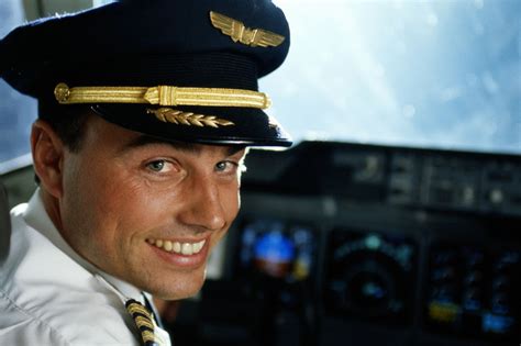 The meaning and symbolism of the word - «Captain»