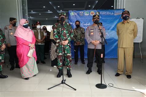 Panglima TNI Beri Dukungan Moril Kepada Nakes Di Universitas Pancasila