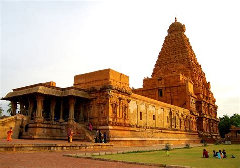 My Travel And Photography 1000 Years Old Big Temple Tanjore