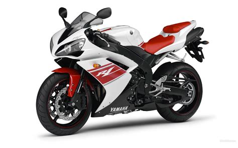 In late 2008, yamaha announced they would release an all new r1 for 2009. 2008 Yamaha YZF-R1: pics, specs and information ...
