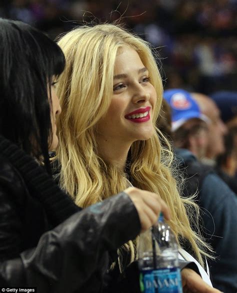 Chloe Grace Moretz Supports The New York Islanders At Nhl Match Daily