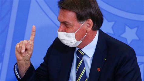 Bolsonaro Sanciona Lei Que Obriga Uso De M Scaras Mas Imp E Vetos