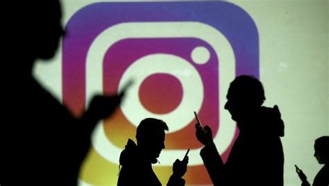 Whatsapp Down Problemi Anche Su Instagram E Facebook Disservizi Ora Rientrati Nell Invio Di