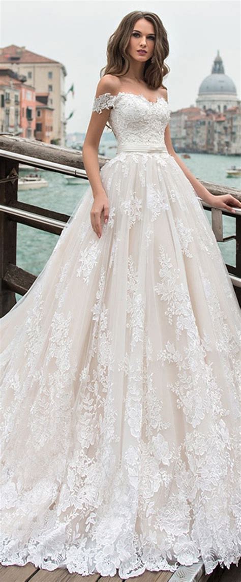 28 Elegant Off The Shoulder Wedding Dresses Mrs To Be