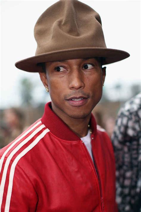pharrell s hat is the most important thing at the grammys pharrell williams hat pharrell