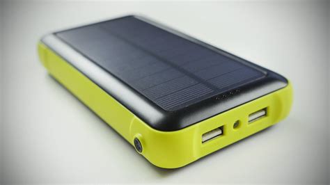 Solar Powered Battery Pack Zerolemon Solarjuice Youtube