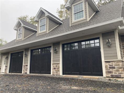 How To Choose The Best Garage Door For Your Home