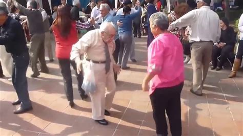 grandpa dancing to trap beat youtube music