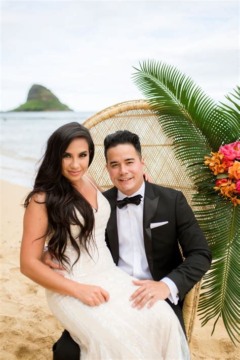 Relaxed Hawaiian Wedding Popsugar Love And Sex Photo 14