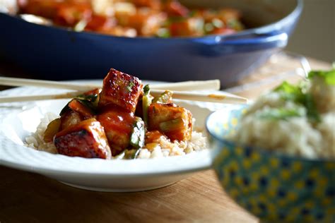 Smiths Vegan Kitchen Sticky Orange Glazed Tofu