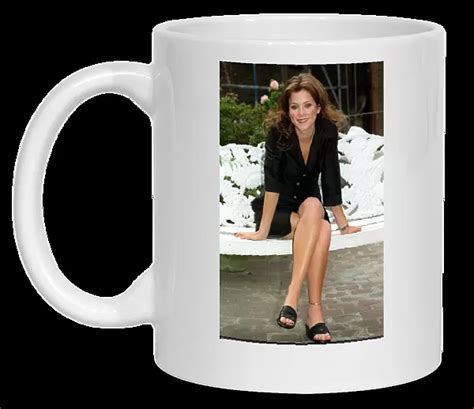 Photo Mug Of Anna Friel Former Brookside Actress Who Is Appearing