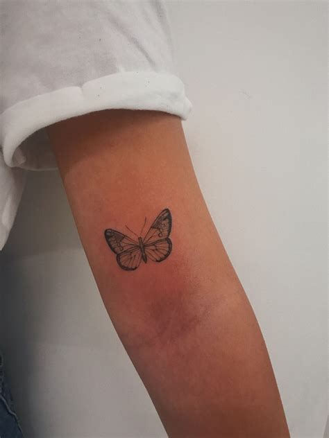 Small Butterfly Tattoo Feminine Tattoo Animals Tattoo Small Feminine