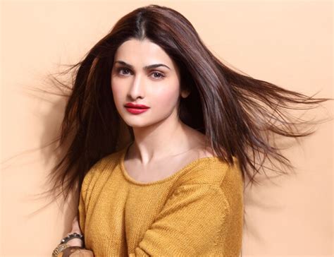 Prachi Desai To Play Mohammad Azharuddins First Wife In