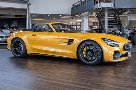 Mercedes AMG GT R Roadster Classic Sterne