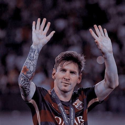 Pin De Dalossy Em Lionel Andres Messi Messi Lionel Messi Imagens De