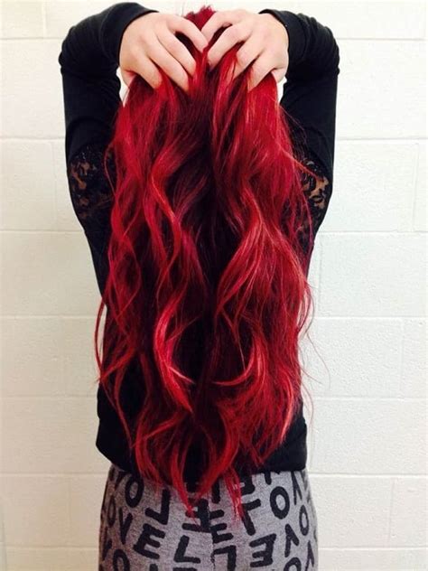 7 Hottest Blood Red Hairstyles For 2023