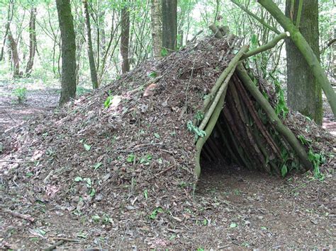 Easy To Build Winter Survival Shelters That Could Save Your Life Off