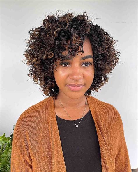 32 Most Flattering Short Curly Hairstyles To Perfectly Shape Your Curls Thick Curly Hair Curly