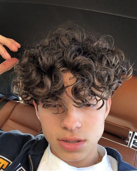 10 Cute Guys With Curly Hair Instagram Fashion Style