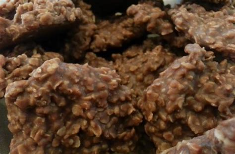 Yum these sugar free no bake peanut butter oatmeal bars are yummy nobake diabetic desserts sugar free sugar free peanut butter sugar free recipes desserts / these simple no bake cookies are sure to satisfy anyone's sweet tooth. Foodista | Easy No-Bake Chocolate Peanut Butter Oatmeal ...