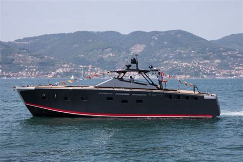 Baglietto's new model mv19 yacht launches as ridoc. SuperyachtNews.com - Fleet - Baglietto launches the MV19 ...
