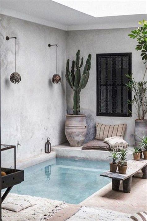 Relaxing Cocktail Pool Ideas For Limited Space Housetodecor