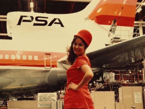39 Retro Photos That Reveal What It Was Like To Be A Flight Attendant
