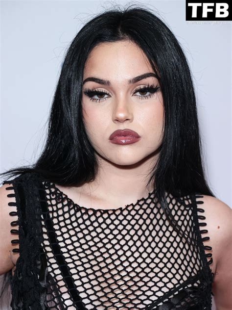 Maggie Lindemann Flaunts Her Sexy Legs Tits At The Iheartradio Music Festival 23 Photos