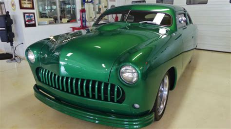 1951 Ford Custom 2dr Hardtop 6742 Miles Electric Green 460ci Automatic