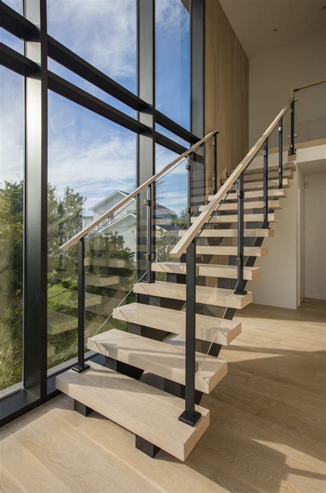 Staircase Railing With Glass Stair Designs